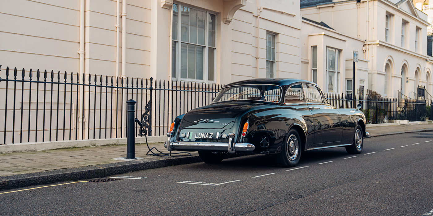 Lunaz Design Bentley S2 Continental 1500x750px e
