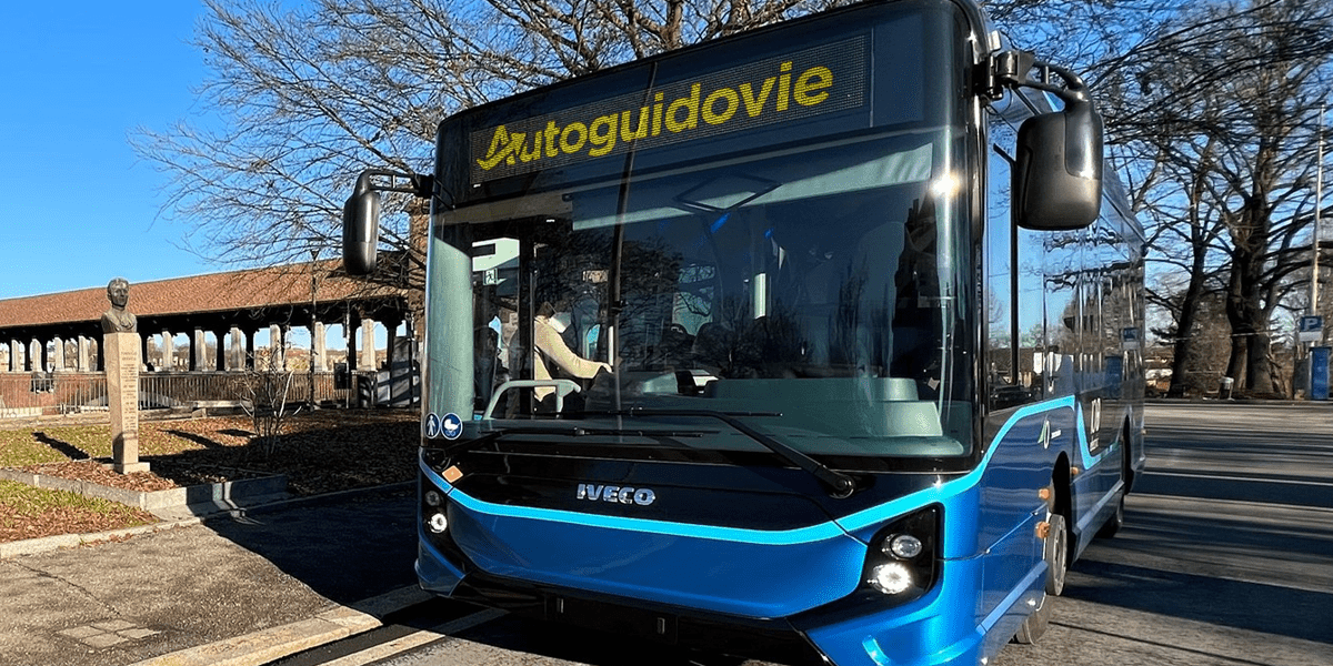 Iveco e way elektrobus electric bus italien italy autoguidovie min