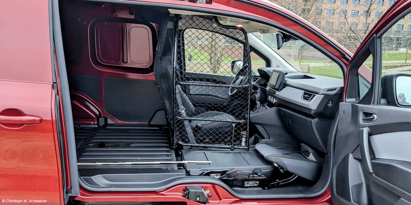 Renault Kangoo Rapid E-Tech 'Open Sesame': Not cheap, but good