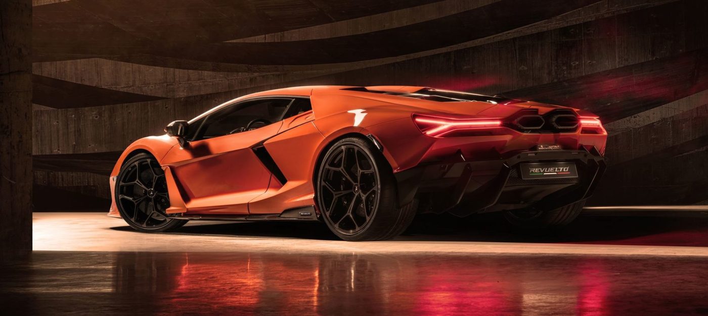 Lamborghini Revuelto 4 e1680179475645 Lamborghini Revuelto 4 e1680179475645
