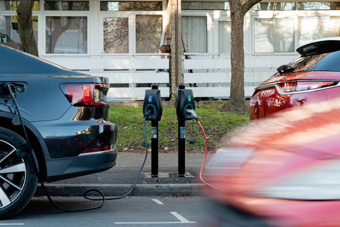 Connected kerb ladestation charging station grossbritannien uk min e