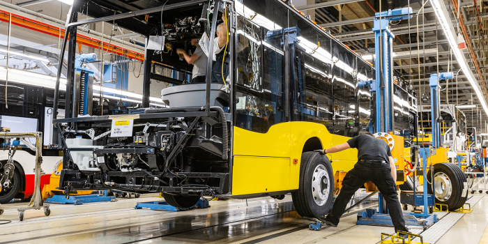 Mercedes benz ecitaro elektrobus autobús eléctrico produktion producción mannheim min
