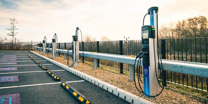 Chargepoint ladestation estación de carga wallbox carga bruta grossbritannien uk min