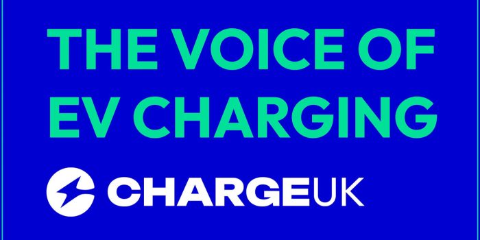 Lanzamiento de Chargeuk