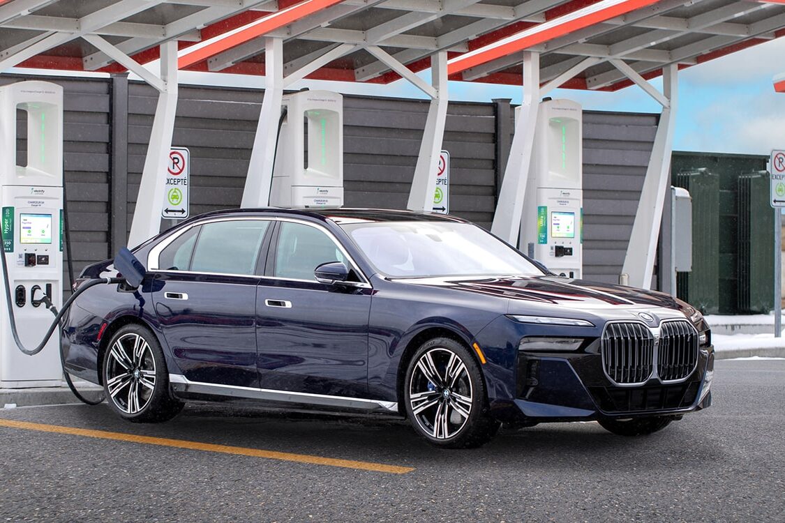 Canada extends electric car purchase incentive