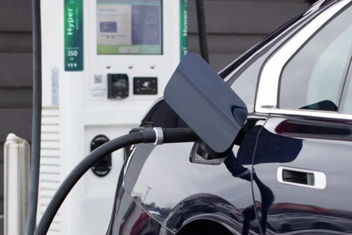 Electrify canada estación de carga ladestation bmw i7 kanada min e