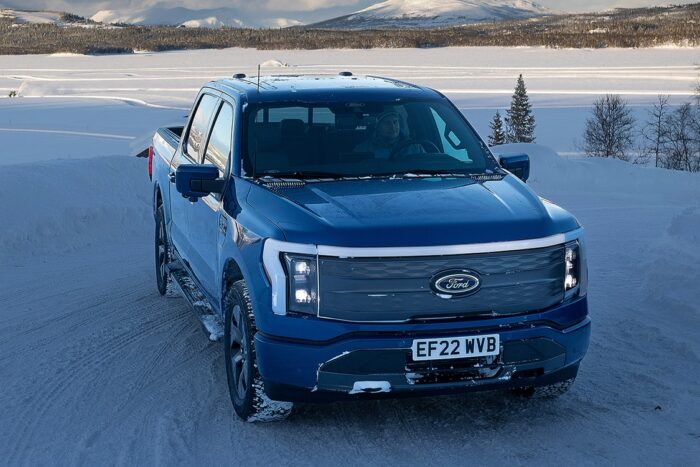 Ford f lightning min e