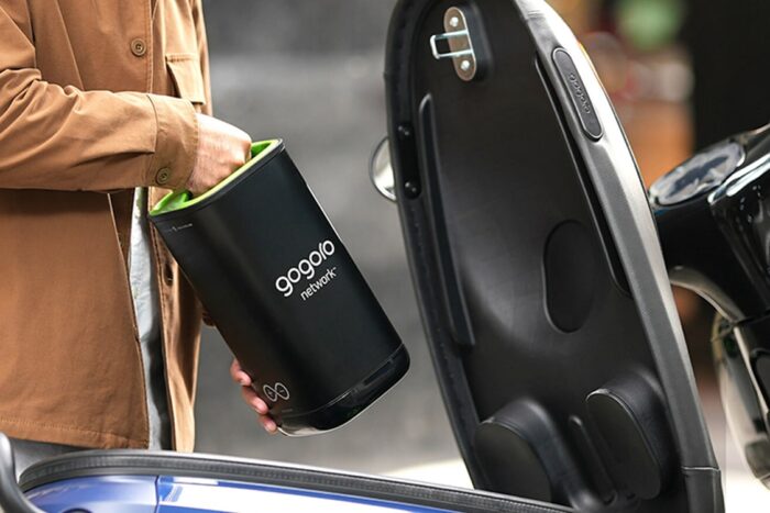 Gogoro e roller electric scooter akku tausch battery swap Filipino Philippines Philippinen min e