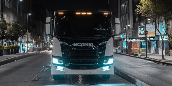 Camión eléctrico Scania p e lkw min