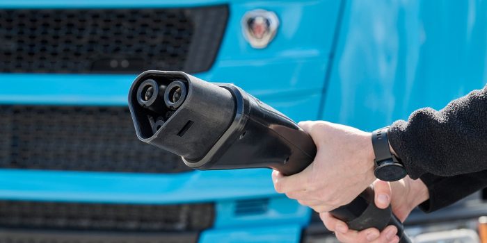 Abb ladestation charging station scania e lkw electric truck megawatt charging mcs min