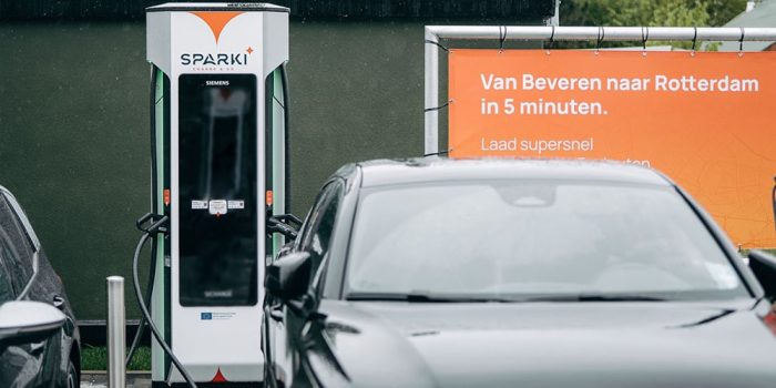 Sparki ladestation charging station belgien belgium min