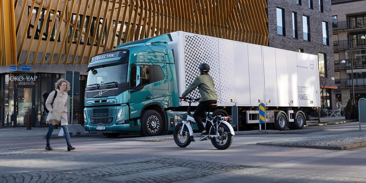 Volvo trucks fm electric e lkw electric truck min