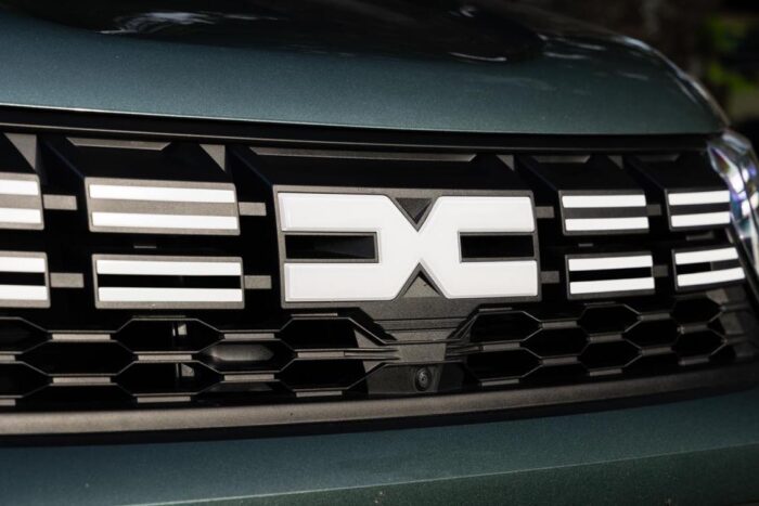 Dacia symbolbild min e