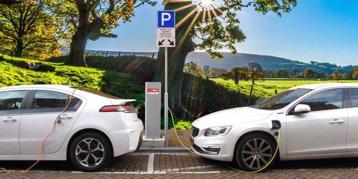 Ladestation charging station symbolbild min