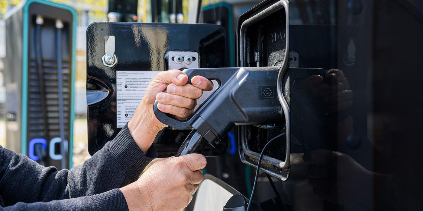 Man lions city e elektrobus autobús eléctrico ladestación estación de carga ccs min e