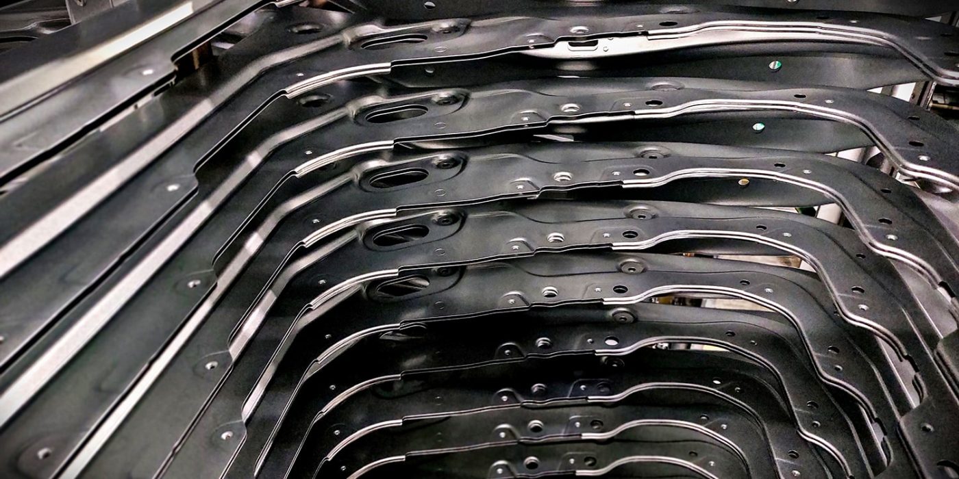 Mercedes benz stahl acero min