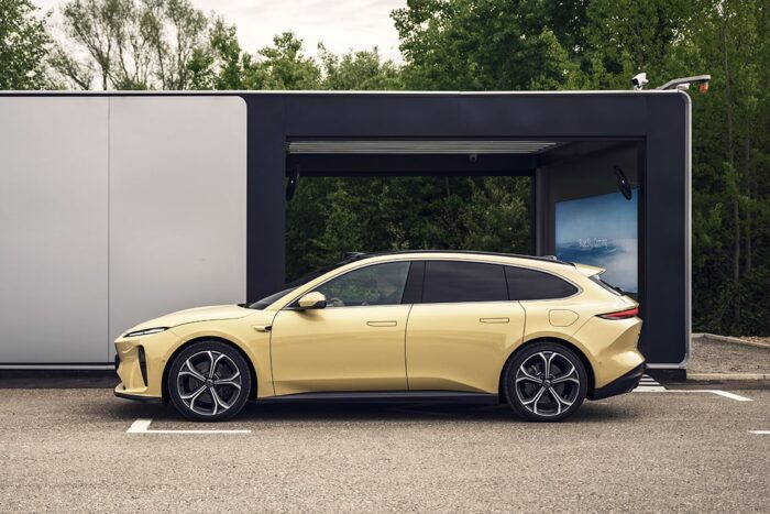 Nio et5 touring akku tausch battery swap min e