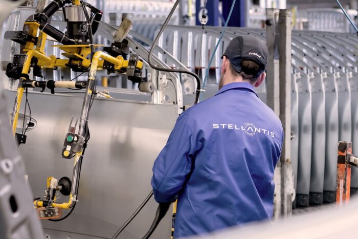 Stellantis rennes produktion production frankreich france min e