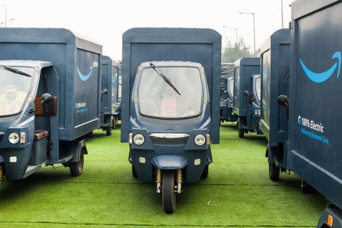 Amazon tuktuk tuk tuk rickscha rickshaw india india min e