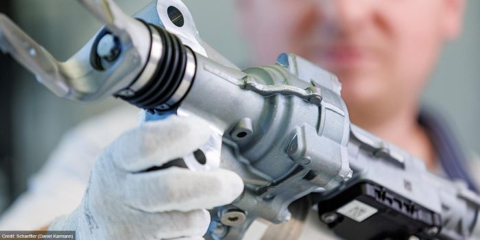 Schaeffler hinterachslenkung sistema de dirección de la rueda trasera min