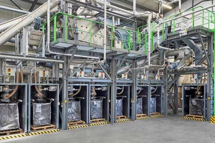 Redwood materials batterie battery recycling min