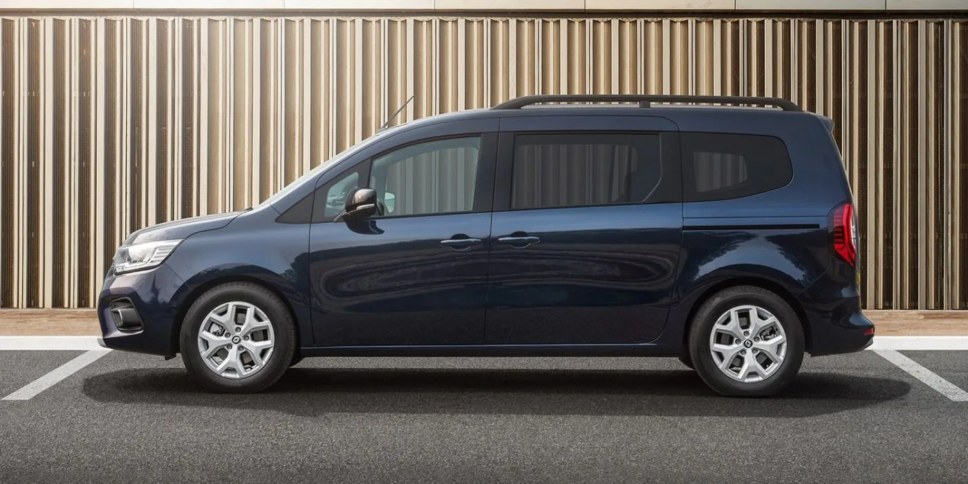 renault grand kangoo e tech electric 2023 01 min renault grand kangoo e tech electric 2023 01 min