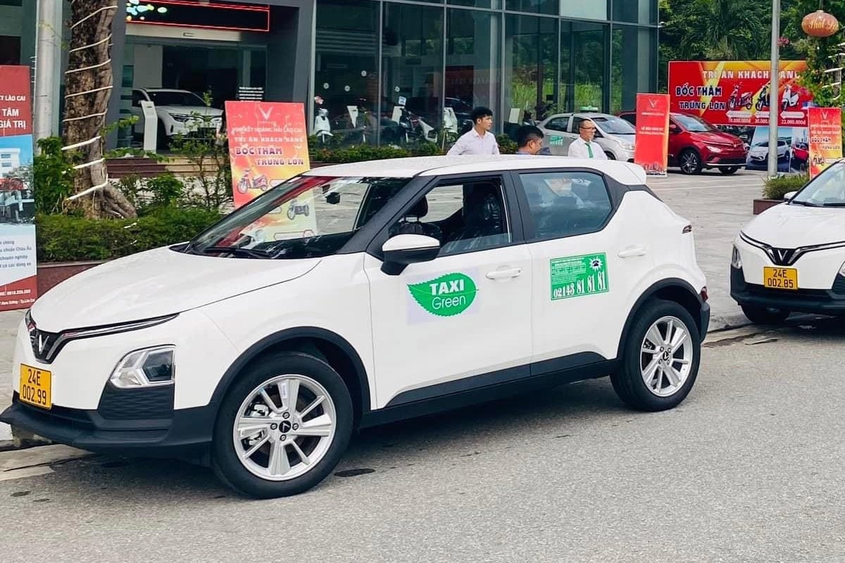 Taxi xanh sapa vietnam vinfast min