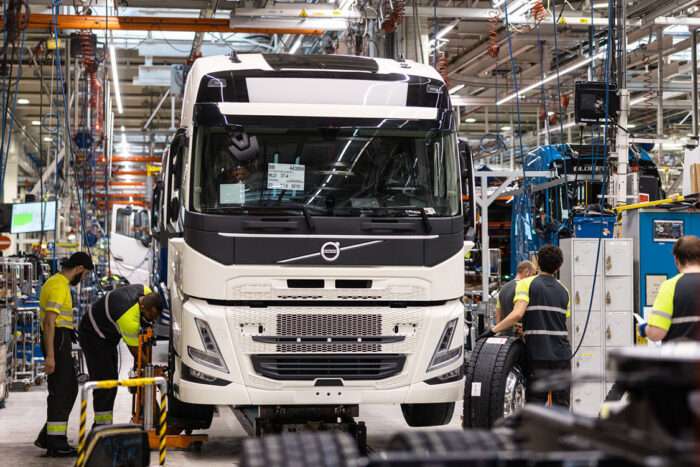 Volvo trucks e lkw electric truck produktion production min e