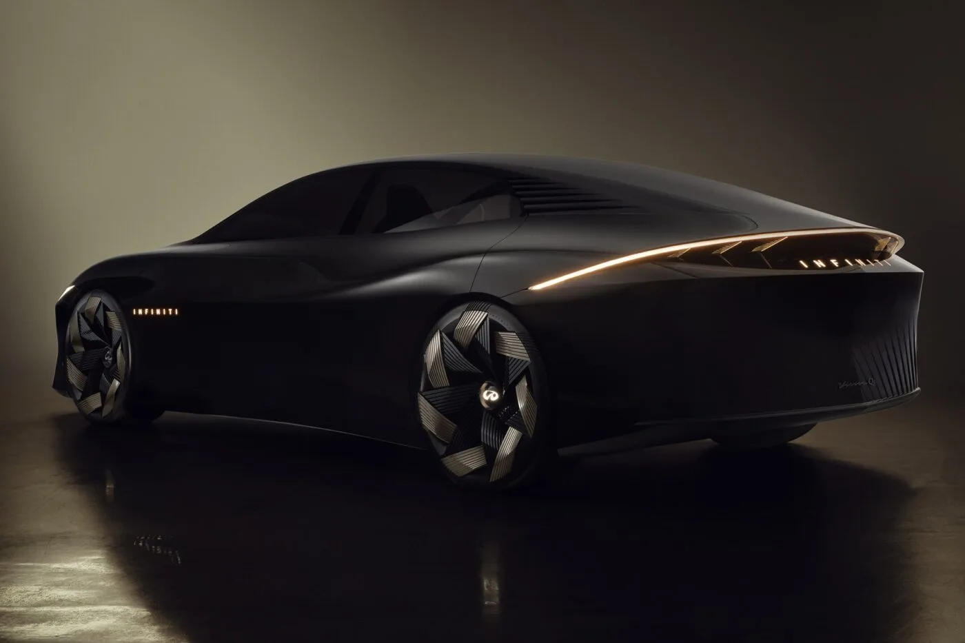 infiniti vision qe concept 2023 02 min infiniti vision qe concept 2023 02 min
