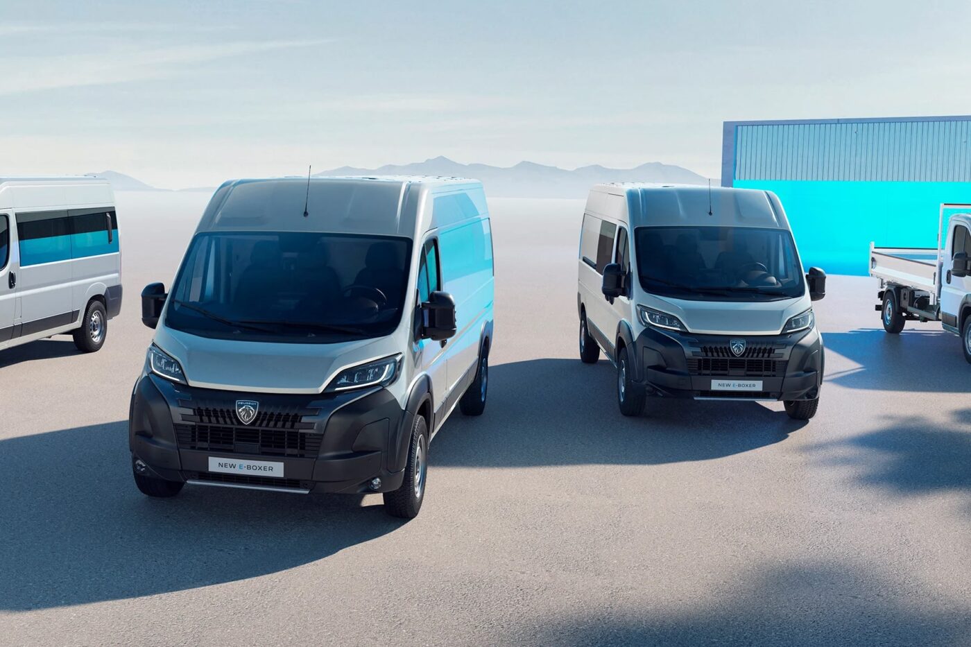peugeot e boxer e transporter eléctrico facelift 2023 01 min peugeot e boxer e transporter eléctrico facelift 2023 01 min