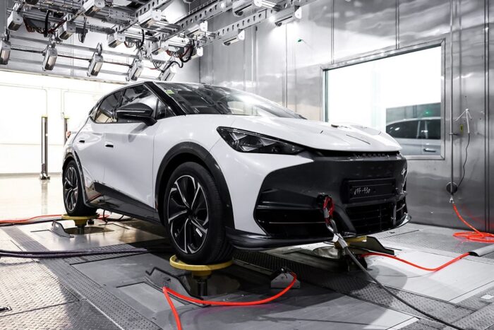 Cupra tavascan seat e poster technology china min