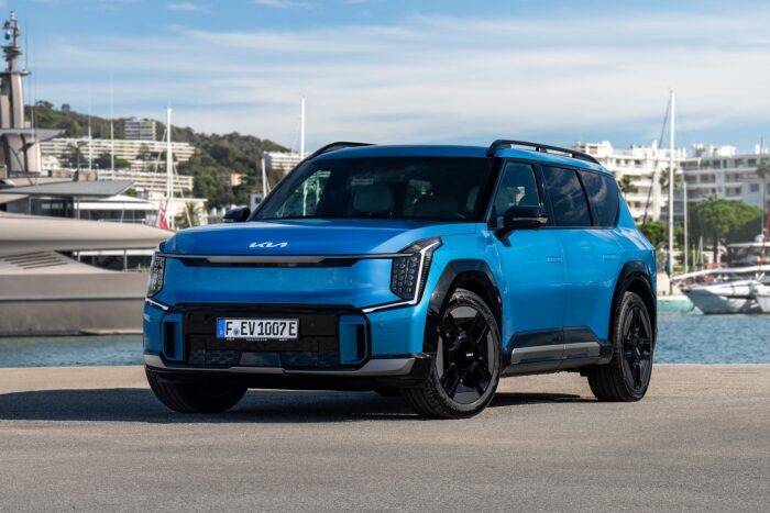Kia ev9 min