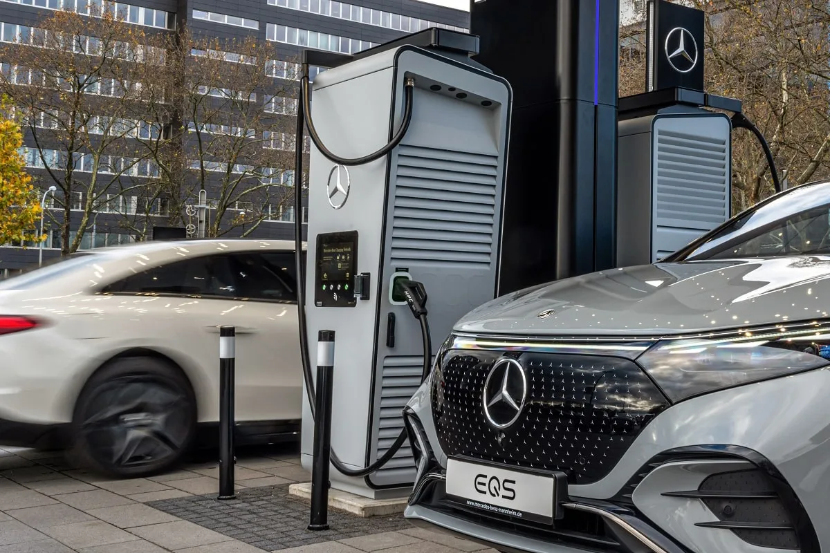 mercedes benz charging hub ladestation charging station mannheim 2023 06 min Mercedes benz charging hub ladestation charging station mannheim min