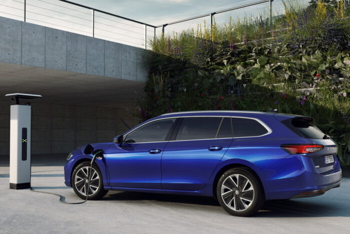 Skoda superb combi phev