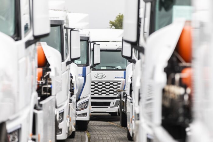 Hyundai xcient hylane