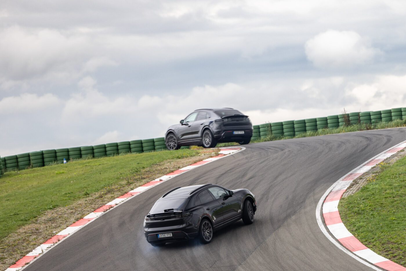 porsche macan gallery 5 suspension 1 porsche macan gallery 5 suspension 1