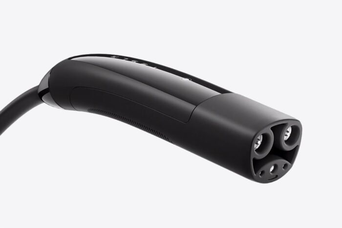 Tesla supercharger nacs min