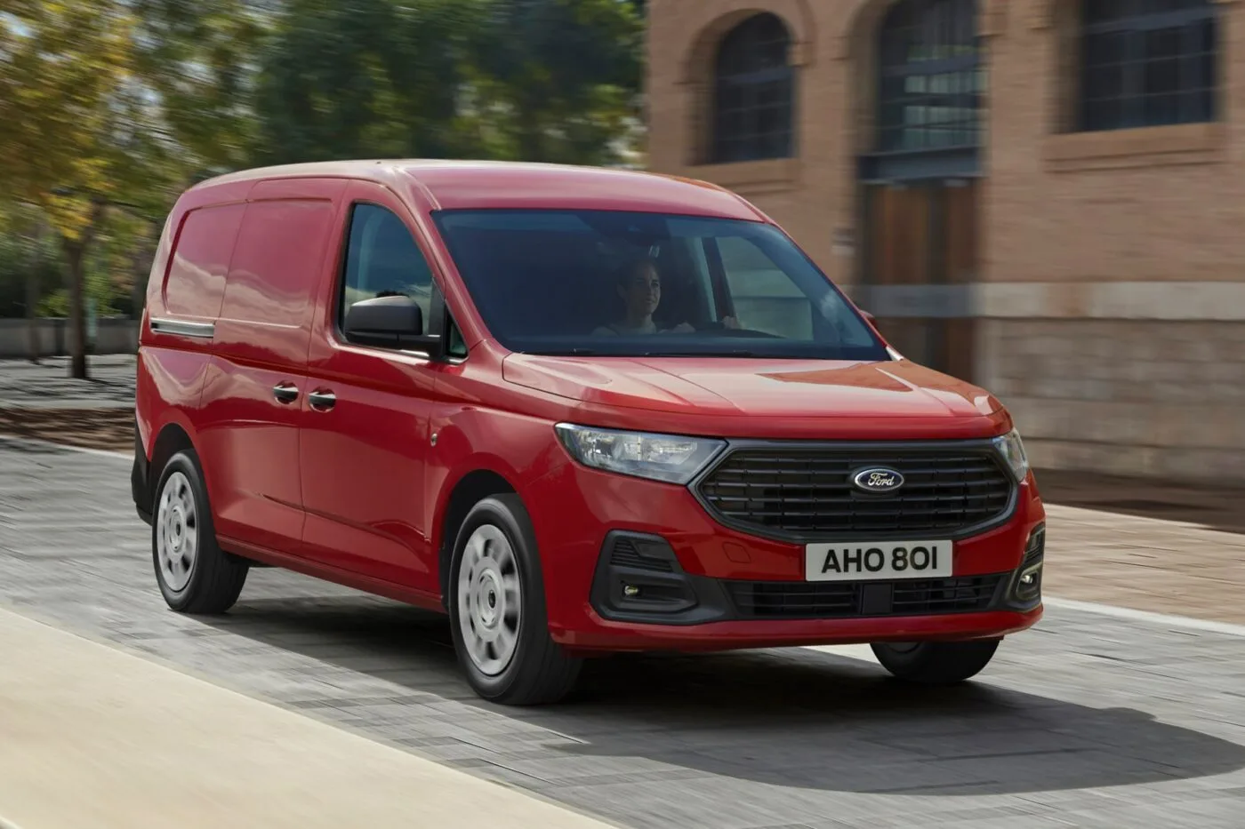 ford transit connect phev 2024 06 min ford transit connect phev 2024 06 min