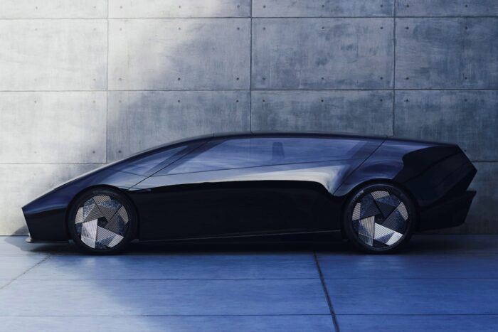 Honda series saloon min