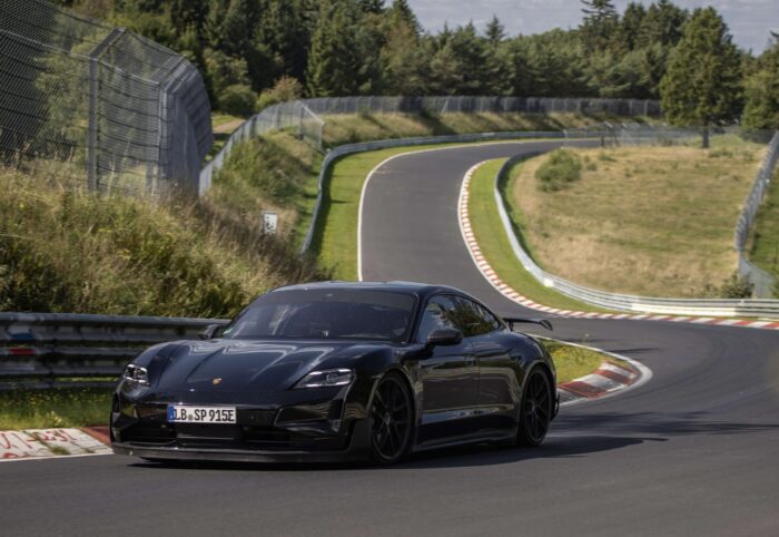 Porsche taycan nurburgring jan scaled e