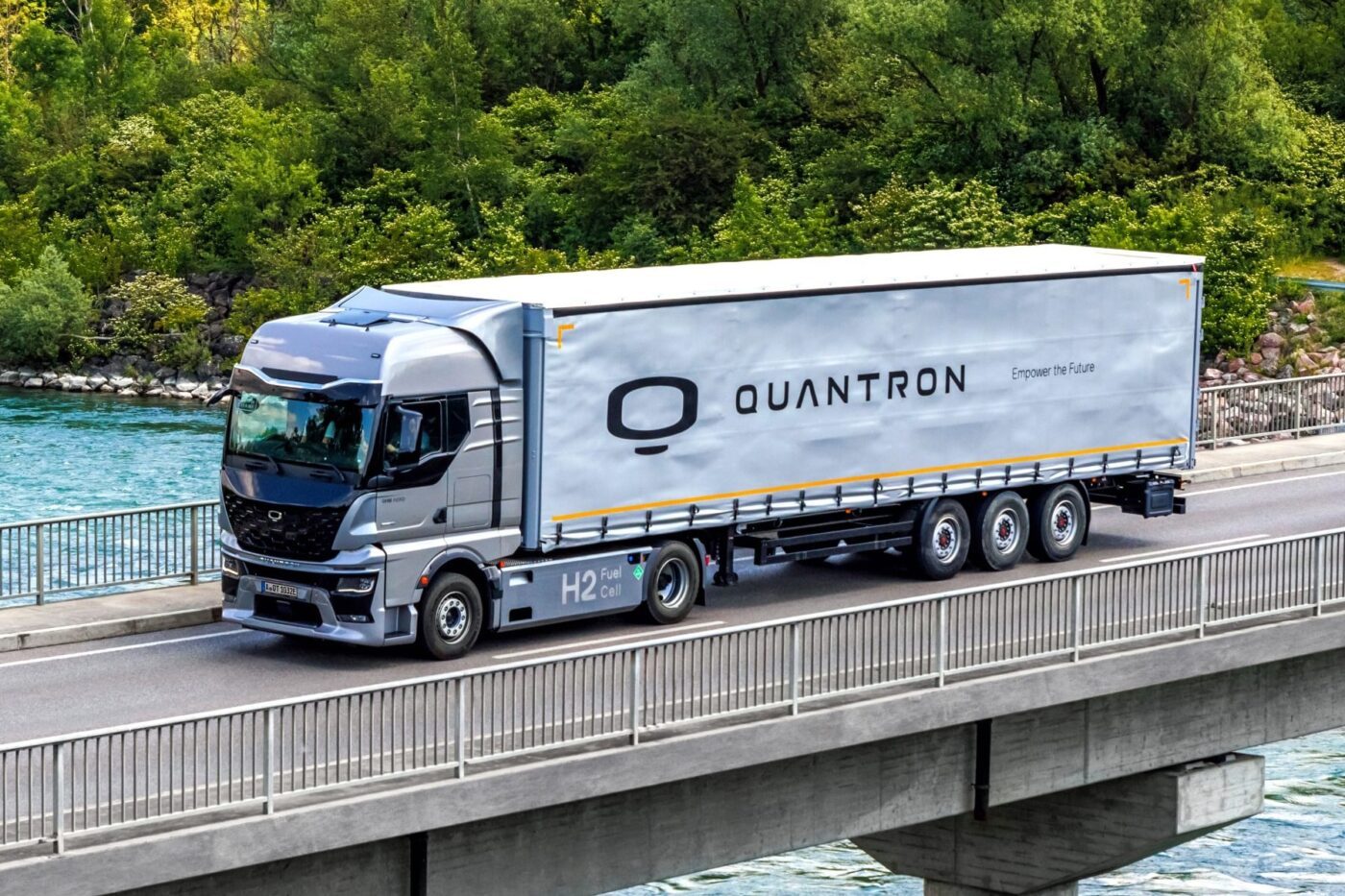 Quantron qhm fcev e lkw camión eléctrico brennstoffzellen lkw camión de pila de combustible min