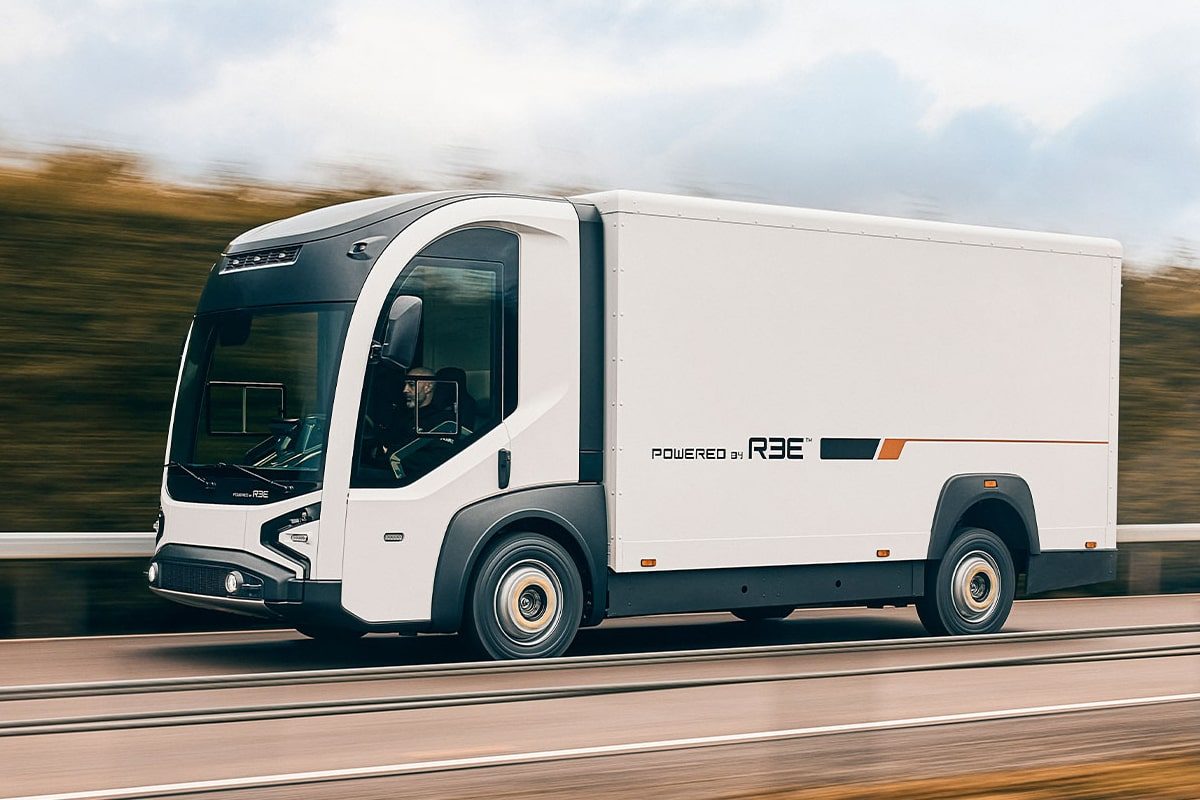 Ree automotive p7 c chasis e transporter eléctrico transporter min