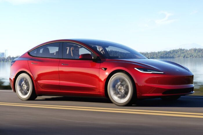 Tesla modelo min