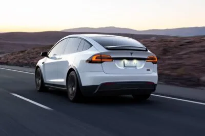 Tesla model x usa min