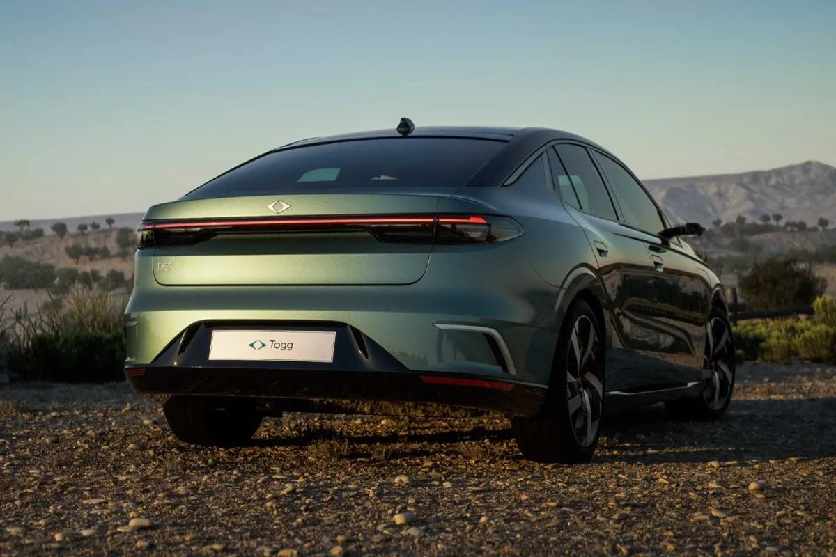 TOGG T10F Sedan Fiyatı ve Çıkış Tarihi 2025'te Belirlendi: Yerli Elektrikli Otomobilde Son Durum