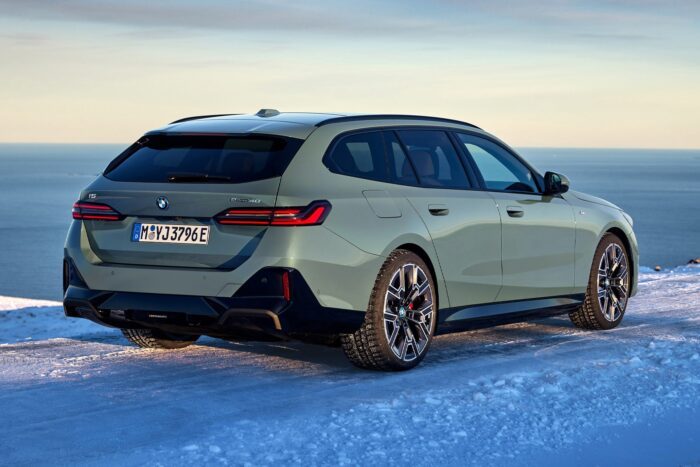 Bmw i5 touring min
