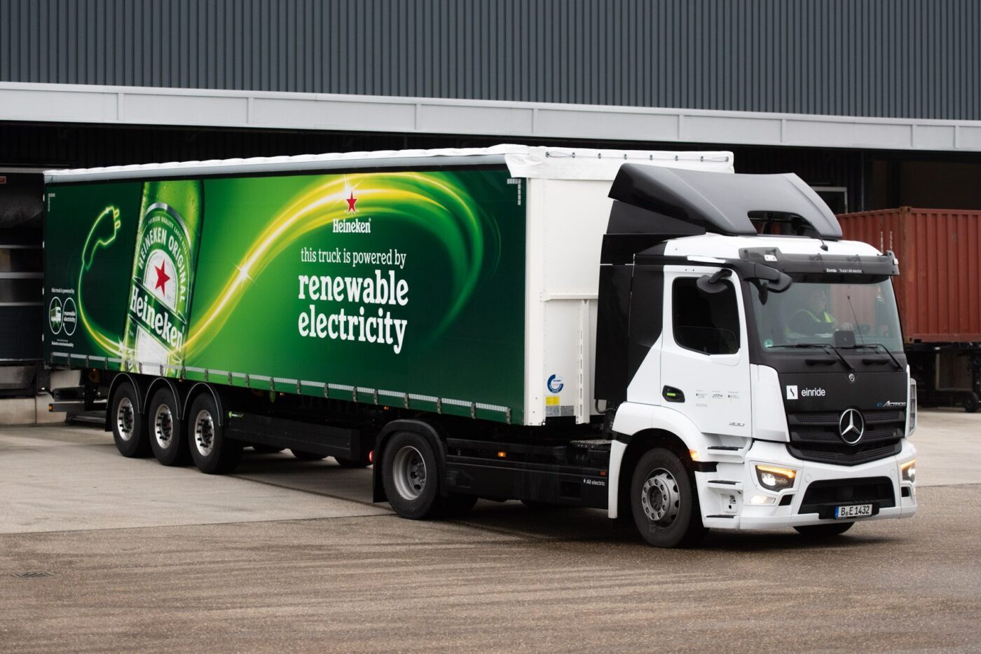 Heineken einride daimler truck mercedes benz eactros