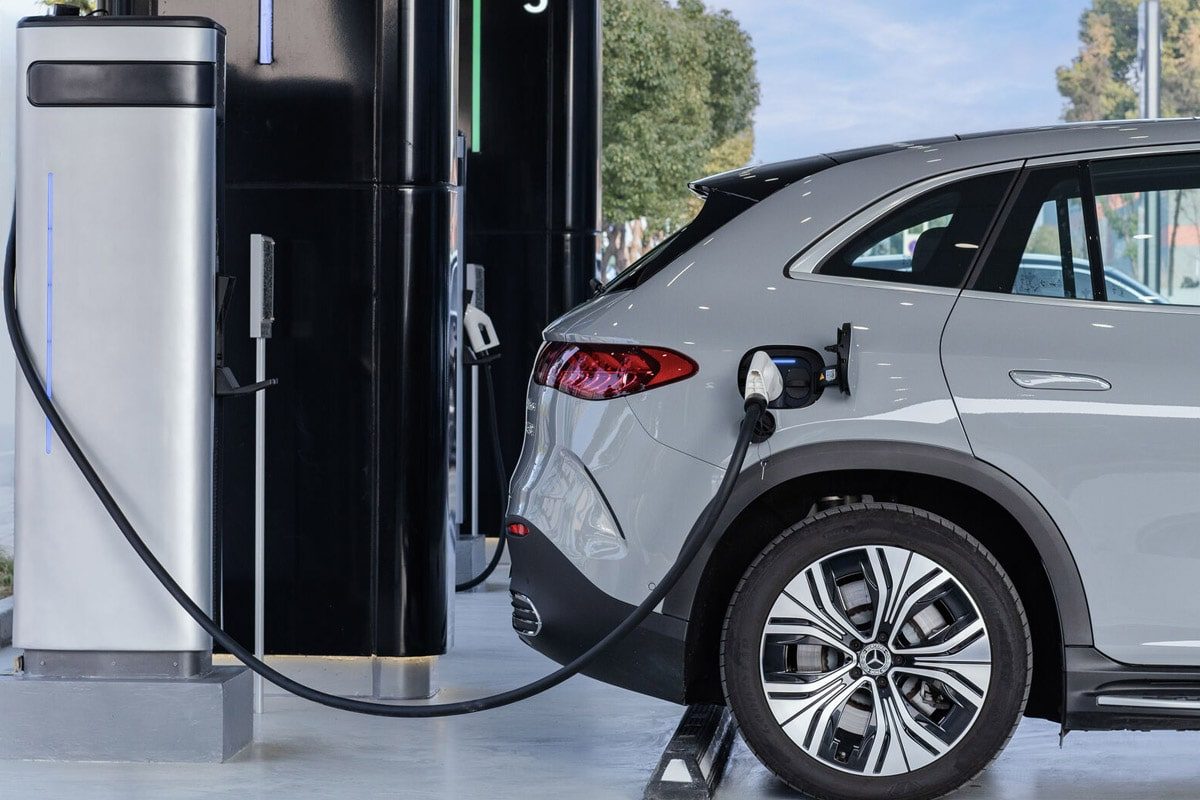 mercedes benz charging hub ladestation charging station china 2024 02 min mercedes benz charging hub ladestation charging station china 2024 02 min
