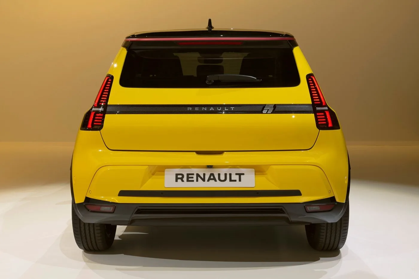 renault 5 r5 2024 22 min renault 5 r5 2024 22 min