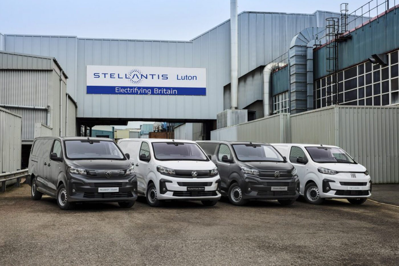 Stellantis uk luton e transporters